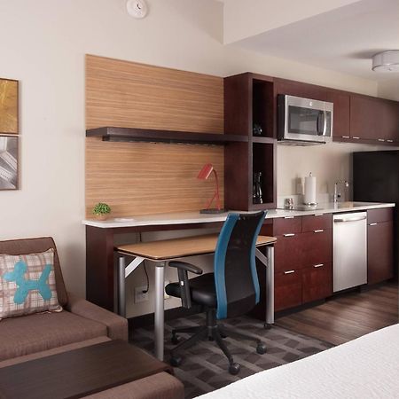 Towneplace Suites By Marriott Charleston Airport/Convention Center North Charleston Exteriör bild