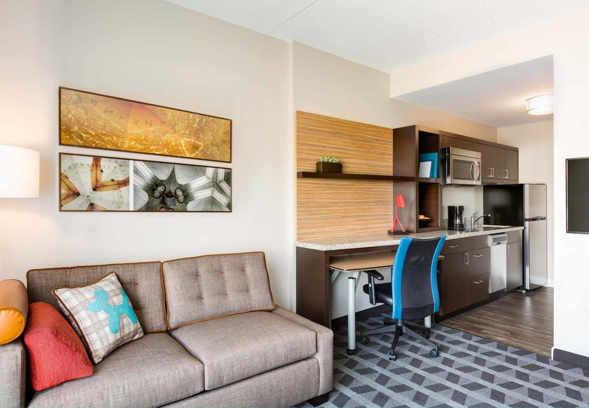 Towneplace Suites By Marriott Charleston Airport/Convention Center North Charleston Exteriör bild